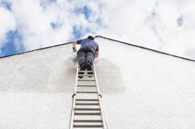 Peinture extérieure à Lombreuil — façades et ravalement